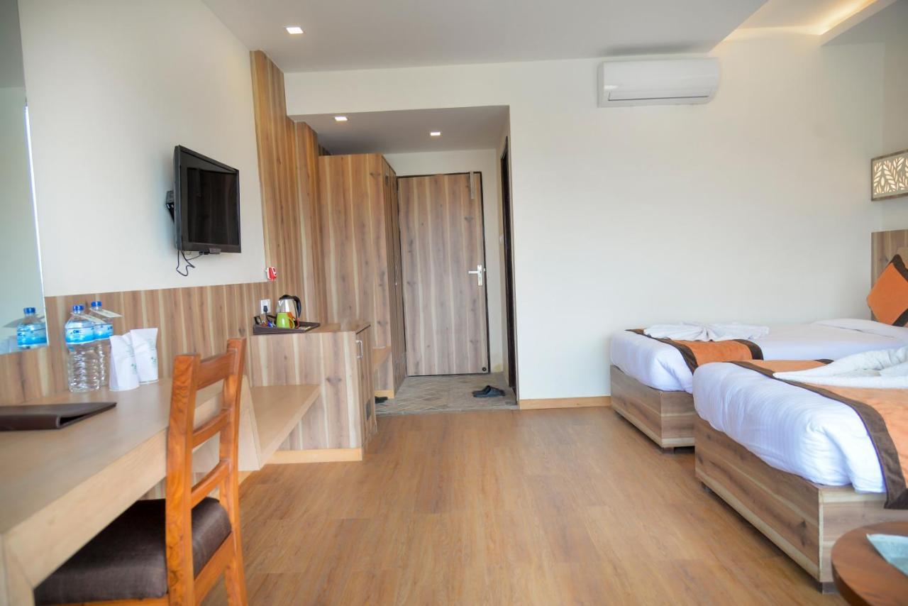 Park Safari Resort Sauraha Zewnętrze zdjęcie